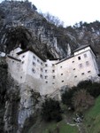 Castello di Predjama