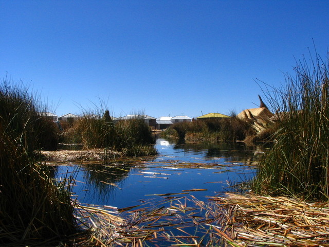 186 Titicaca - Uros